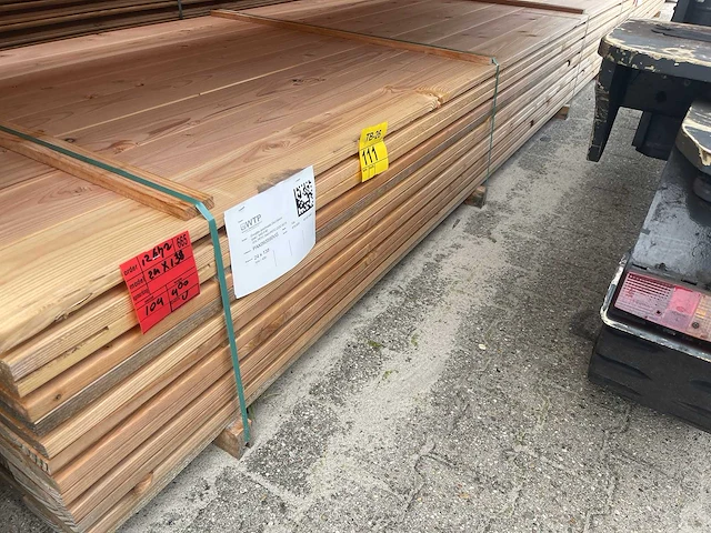 Douglas planken geschaafd 4000x138x24mm (104x) - afbeelding 2 van  3
