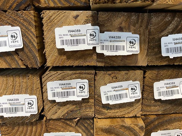 Douglas regel geschaafd 300x4,5x4,5 cm (150x) - afbeelding 7 van  8