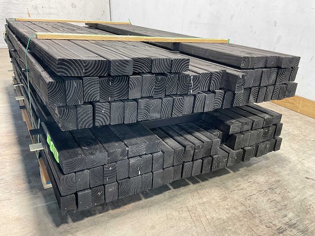 Douglas regel geschaafd zwart 215x7x4,5 cm (110x) - afbeelding 1 van  4