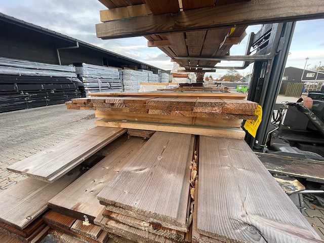 Douglas rhombus profiel 4000x90x18mm (26x) - afbeelding 3 van  3