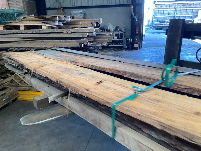 Douglas schaaldeel - 400x15-20x2 cm (18x) - afbeelding 6 van  10