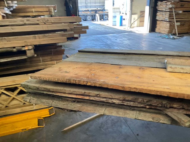 Douglas schaaldeel - 400x15-20x2 cm (18x) - afbeelding 8 van  10