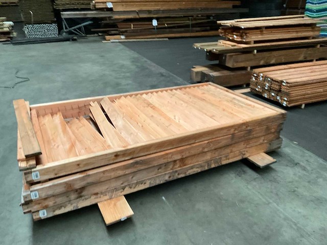 Douglas schutterscherm 225x120 cm (4x) - afbeelding 1 van  10