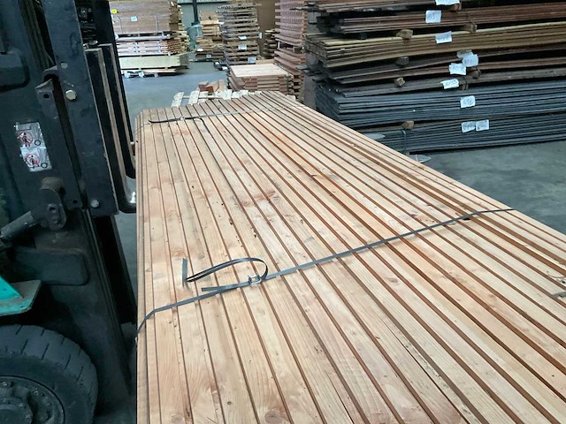 Douglas triple rhombusprofiel - 300x14,5x2 cm (21x) - afbeelding 13 van  13