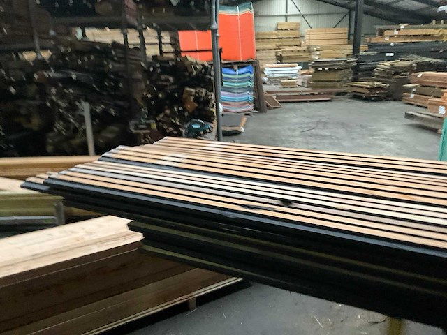 Douglas triple rhombusprofielplank 300-400x14,5x2,8 cm (50x) - afbeelding 6 van  11