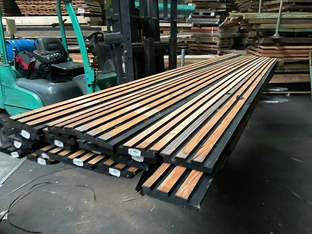 Douglas triple rhombusprofielplank 300-400x14,5x2,8 cm (50x) - afbeelding 7 van  11