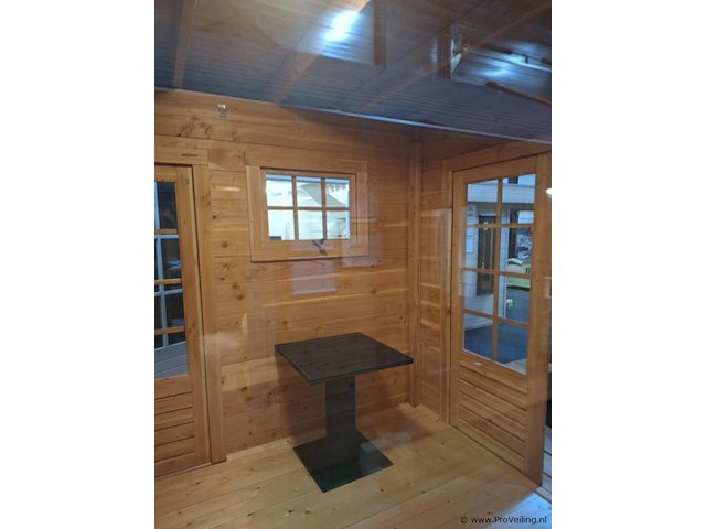 Douglas tuinhuis met veranda - 700x250cm - afbeelding 11 van  22