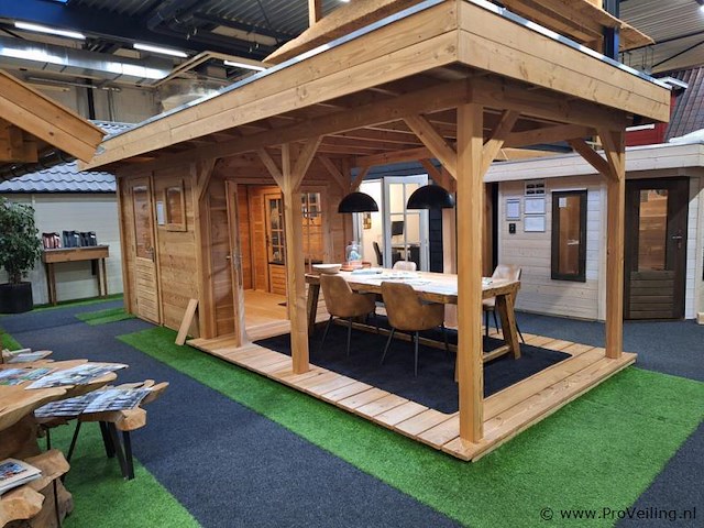 Douglas tuinhuis met veranda - 700x250cm - afbeelding 1 van  22