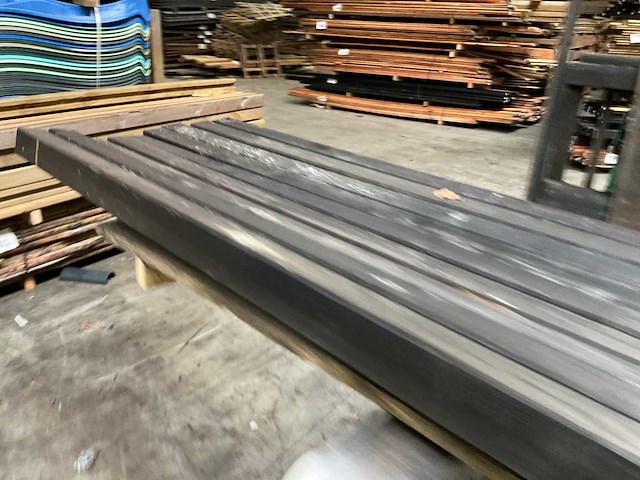 Douglas tuinpaal zwart geïmpregneerd - 400x8,8x8,8 cm (9x) - afbeelding 3 van  7