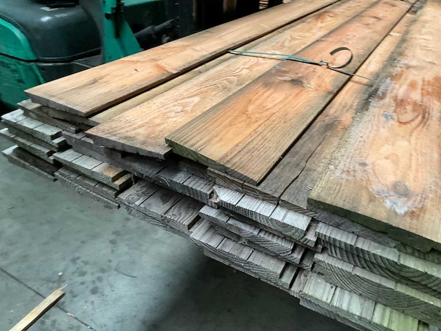 Douglas tuinplank zweeds rabat - 300x12,4x1,9 cm (38x) - afbeelding 8 van  10