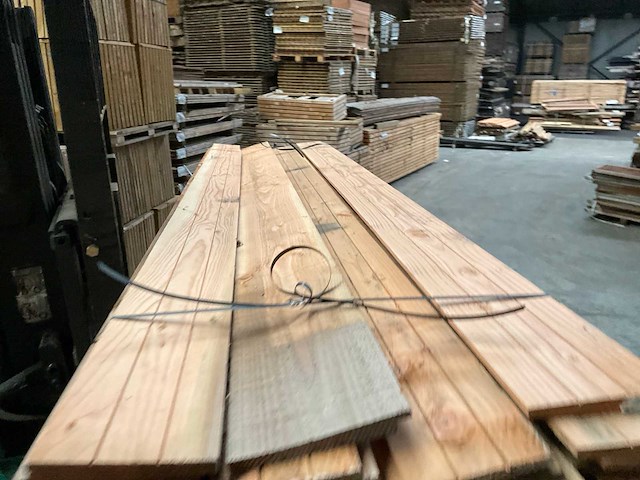 Douglas tuinplank zweeds rabat 300 cm (50x)douglas tuinplank zweeds rabat 300 cm (50x) - afbeelding 10 van  12