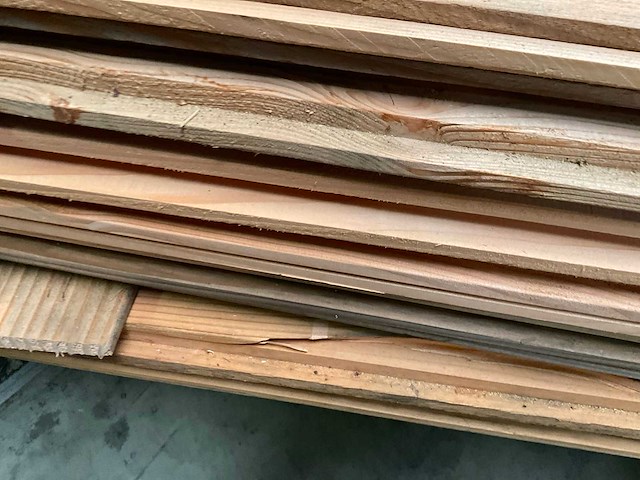 Douglas tuinplank zweeds rabat 400x12,4x1,9 cm (60x) - afbeelding 6 van  10