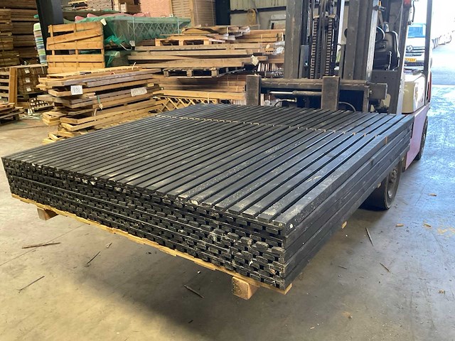 Douglas tuinscherm "elan" gezwart - 180x180 cm (4x) - afbeelding 4 van  7