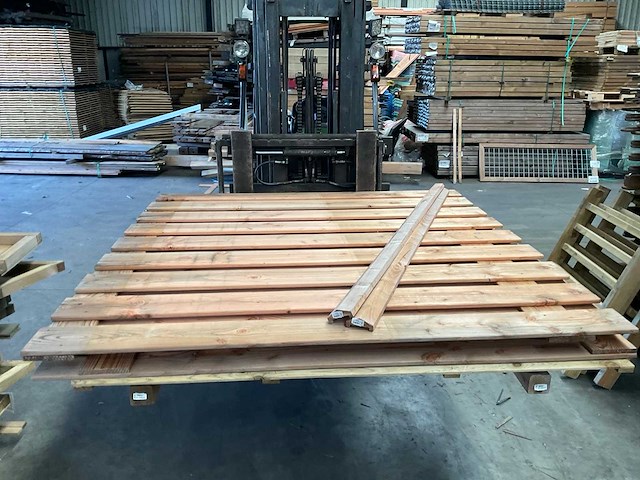 Douglas tuinscherm geschaafd 17-planks - 180x180 cm (2x) - afbeelding 2 van  7