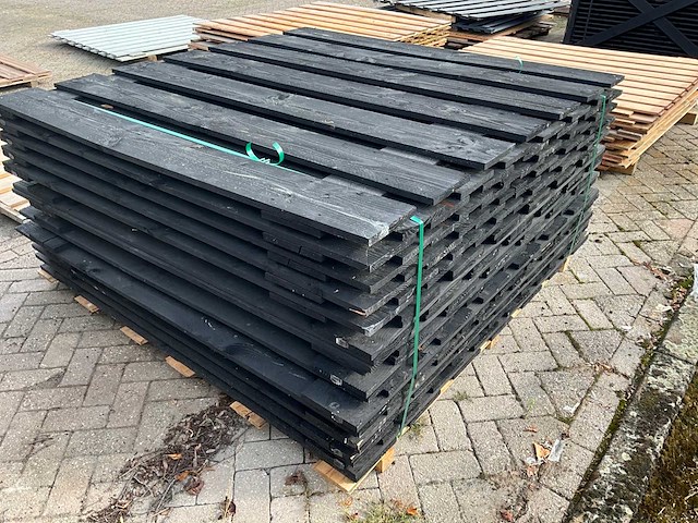 Douglas tuinscherm zwart gedompeld 180x180 cm (13x) - afbeelding 4 van  5