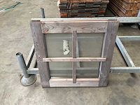 Douglas vast raam met dubbel glas - 65x65 cm