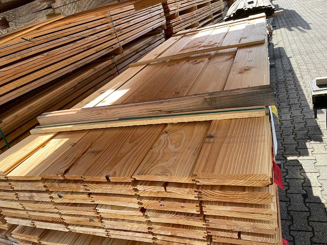 Douglas veer en groef 3000x145x18mm (68x) - afbeelding 3 van  3
