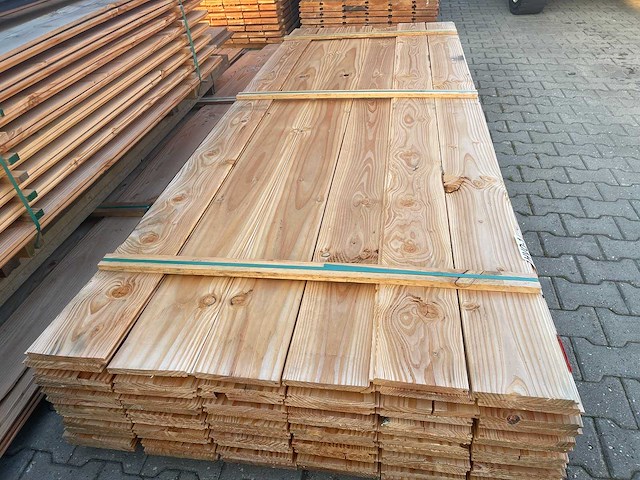 Douglas veer en groef 3000x185x18mm (69x) - afbeelding 1 van  3
