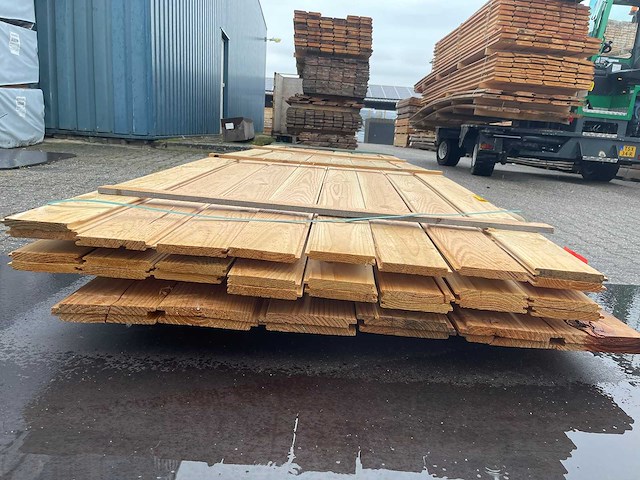 Douglas veer en groef 4000x130x18mm (26x) - afbeelding 3 van  3