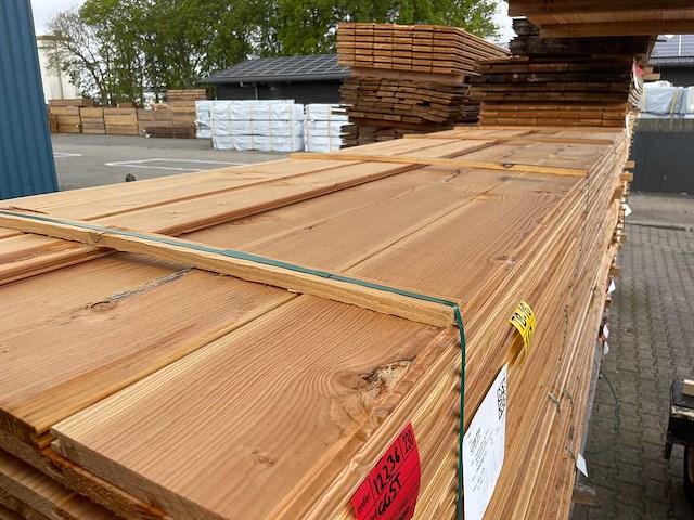 Douglas veer en groef 4000x185x18mm (83x) - afbeelding 3 van  3