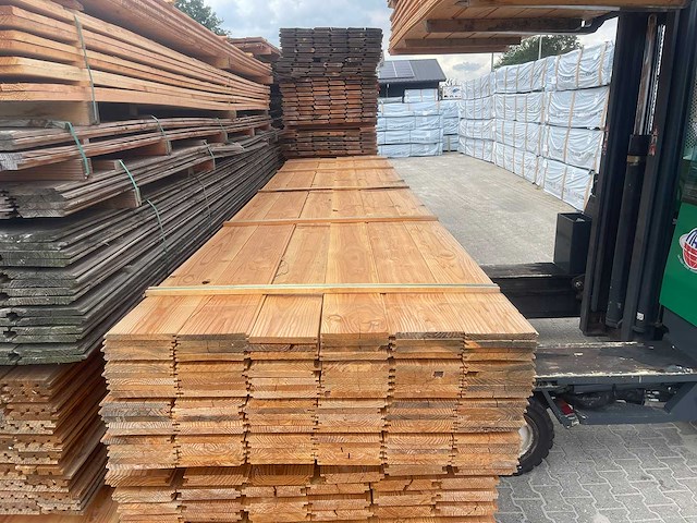 Douglas veer en groef 5000x185x18mm (113x) - afbeelding 1 van  3