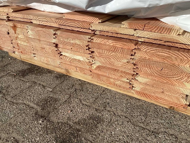 Douglas veer & groefplank 185x18x2500mm (75x) - afbeelding 5 van  6