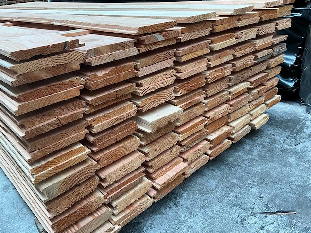 Douglas vellingdelen / schroten - 300 cm - 18x142 mm (50x) - afbeelding 1 van  7