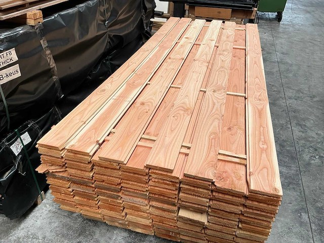 Douglas vellingdelen / schroten - 300 cm - 18x142 mm (50x) - afbeelding 4 van  7