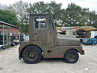 Douglas vliegtuigtrekker – militair legervoertuig t-62-dxl - afbeelding 11 van  14