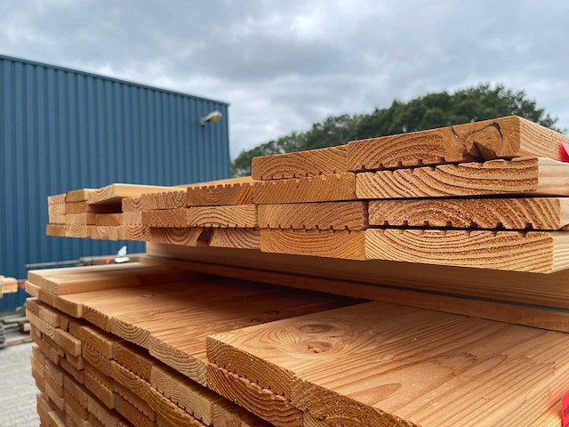 Douglas vlonderplanken 3000x140x25mm (28x) - afbeelding 2 van  2