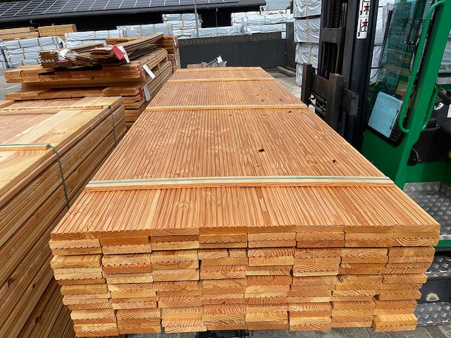 Douglas vlonderplanken 4000x140x25mm (140x) - afbeelding 1 van  3