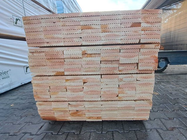 Douglas vlonderplanken 5000x145x28mm (112x) - afbeelding 3 van  3