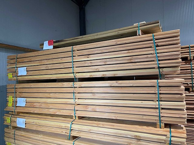 Douglas wisselsponning/halfhoutsrabat 4000x190x18mm (144x) - afbeelding 4 van  4