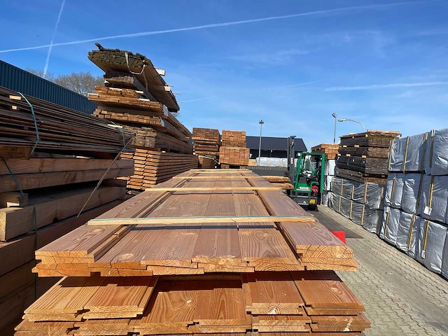 Douglas wisselsponning/halfhoutsrabat 5000-6000x190x18mm (16x) - afbeelding 1 van  3