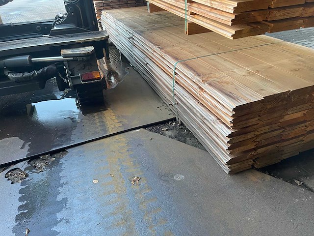 Douglas wisselsponning/halfhoutsrabat 5000x190x18mm (144x) - afbeelding 2 van  3