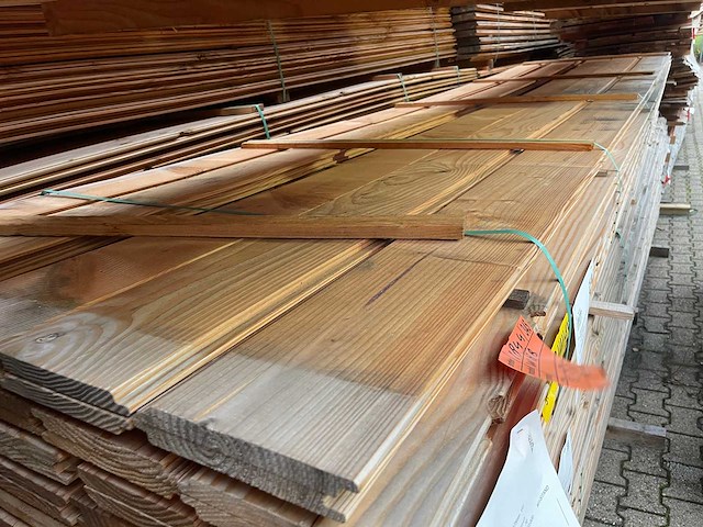 Douglas wisselsponning/halfhoutsrabat 5000x190x18mm (70x) - afbeelding 1 van  3