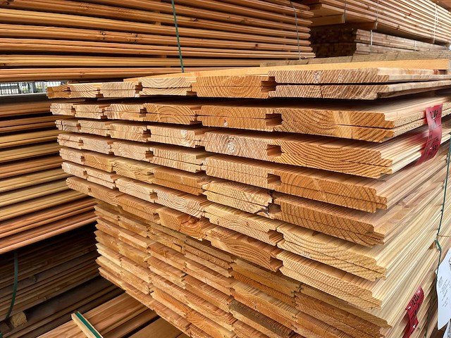 Douglas wisselsponning/halfhoutsrabat 5000x190x18mm (84x) - afbeelding 2 van  3
