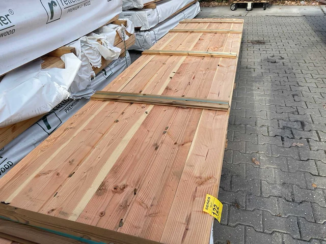 Douglas wisselsponning/halfhoutsrabat 5000x190x18mm (84x) - afbeelding 1 van  3