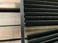 Douglas zwart gespoten shutterscherm 120x225 cm (2x) - afbeelding 7 van  9