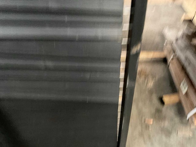 Douglas zwart gespoten shutterscherm 120x225 cm (2x) - afbeelding 9 van  9