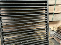 Douglas zwart gespoten shutterscherm 120x225 cm - afbeelding 3 van  12