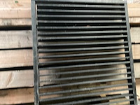 Douglas zwart gespoten shutterscherm 120x225 cm - afbeelding 10 van  12