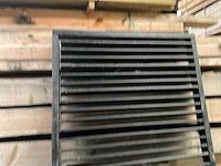 Douglas zwart gespoten shutterscherm 120x225 cm - afbeelding 11 van  12