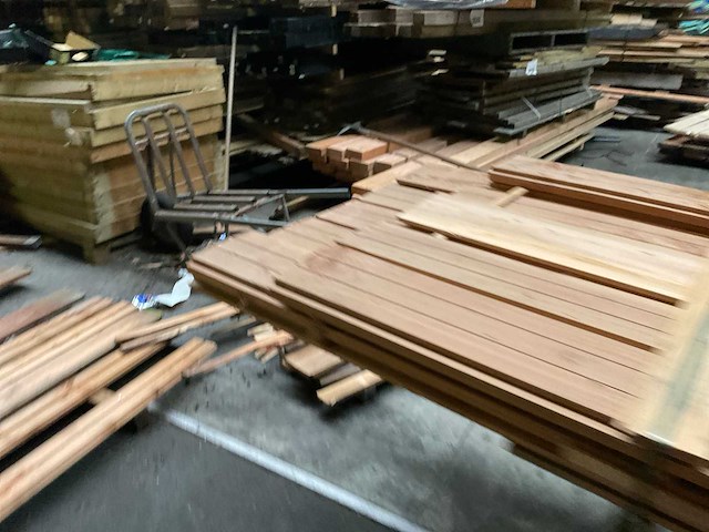 Douglas zweeds rabat - 325-360x19,5x2,5-1,1 cm (34x) - afbeelding 6 van  11