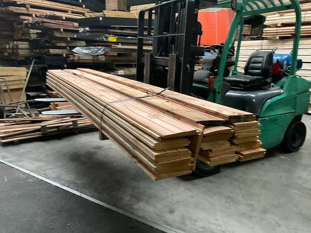 Douglas zweeds rabat - 328x19,5x2,5-1,1 cm (34x) - afbeelding 1 van  7