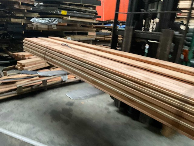 Douglas zweeds rabat - 328x19,5x2,5-1,1 cm (34x) - afbeelding 2 van  7