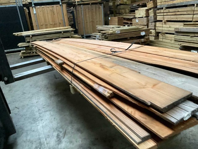 Douglas zweeds rabat - 400x19,5x1,1-2,4 cm (28x) - afbeelding 8 van  9