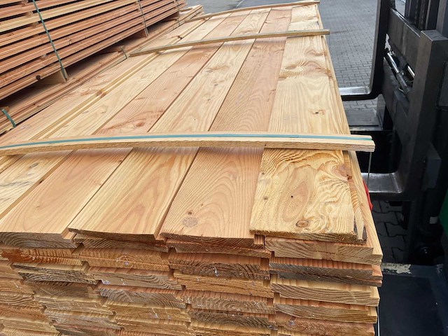 Douglas zweeds rabat 3000x190x26mm (122x) - afbeelding 1 van  3