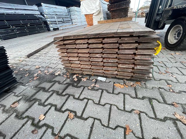 Douglas zweeds rabat 4000x125x7mm (140x) - afbeelding 3 van  3