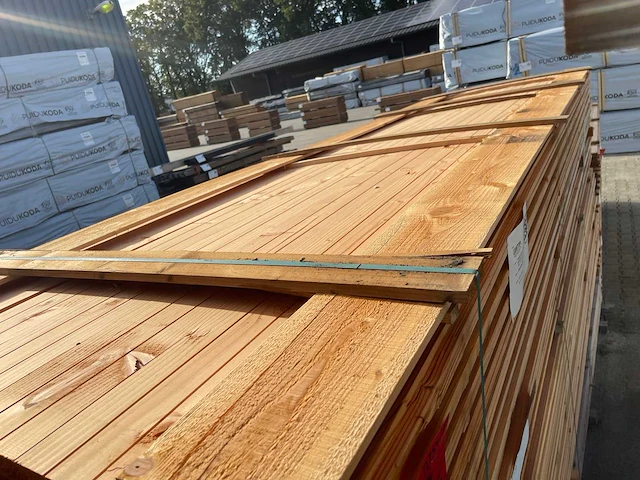 Douglas zweeds rabat 4000x160x26mm (170x) - afbeelding 1 van  3